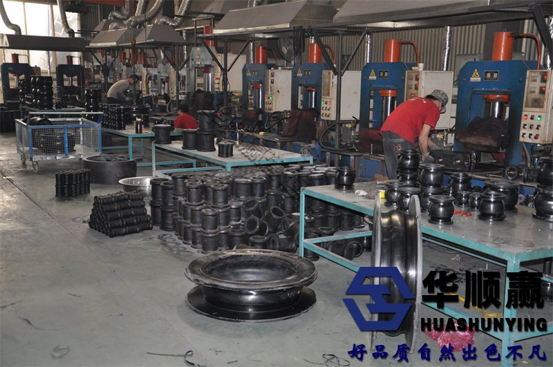 法蘭橡膠柔性接頭,橡膠軟連接,國標(biāo)橡膠接頭